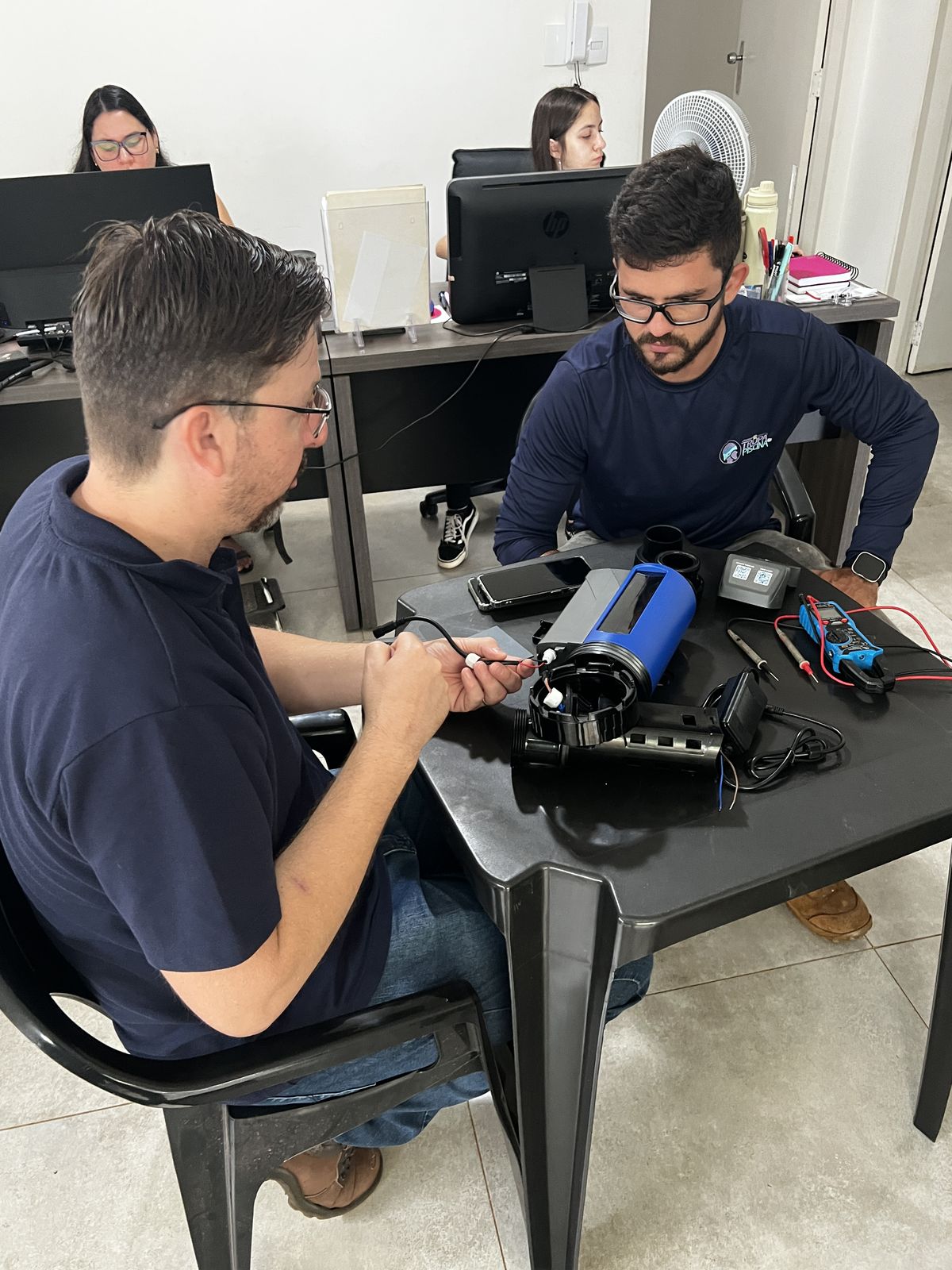 Capacitação técnica com equipamentos para piscinas